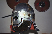 Mittelalterlicher Helm